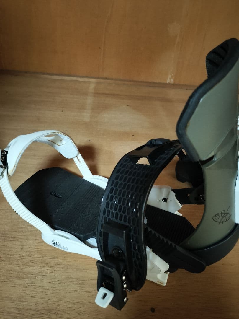 DRAKE(ドレイク） FIFTY Mサイズ スノーボート ビンディング