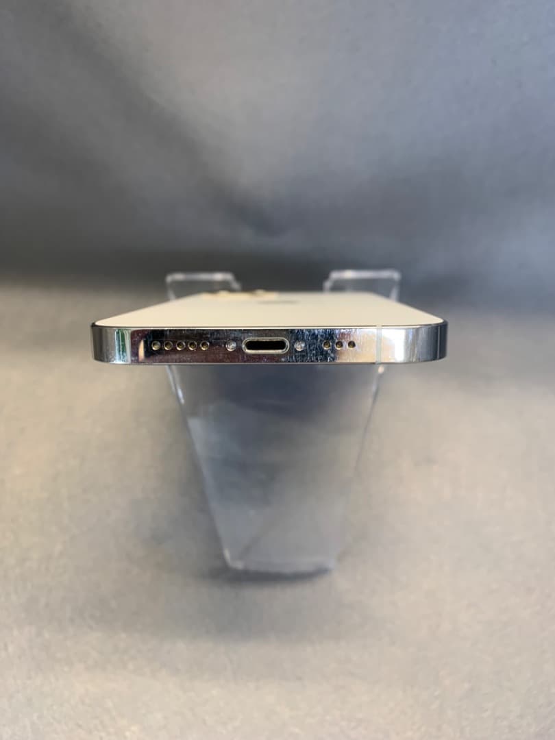 美品 国内版 SIMフリー iPhone12 Pro 128GB シルバー色