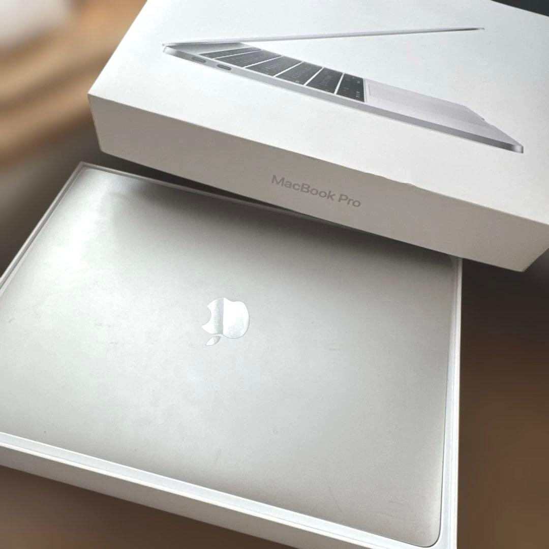 MacBook Pro 13インチ 2016 8GB/256GB シルバー