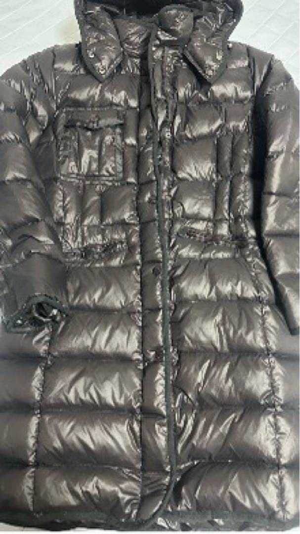 MONCLER 黒 ダウンジャケット フード付き　サイズ2