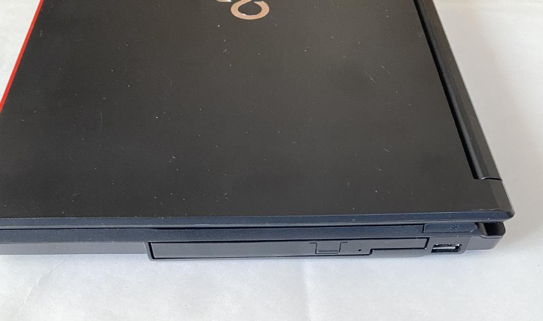 Ubuntu FMV ノートPC 15.6インチ ACアダプター付(Linux)