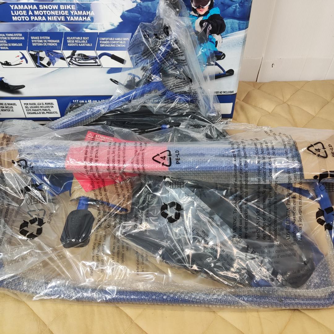 YAMAHA　APEX　スノーバイク 子供用ソリ　新品未使用