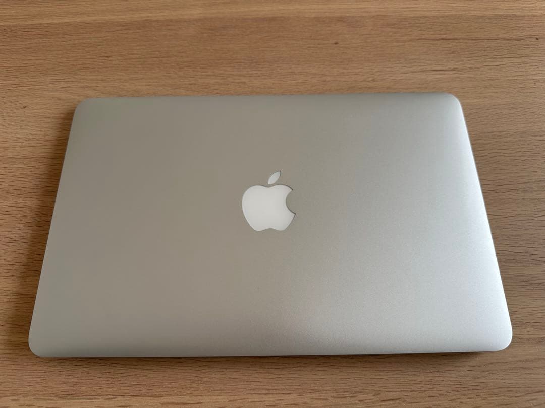 Apple MacBook Air (11インチ, Mid 2013)