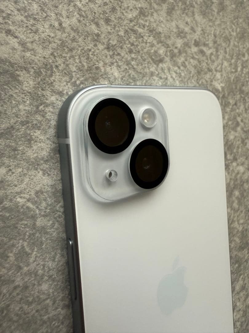 Apple iPhone 15 256GB SIMフリー 美品