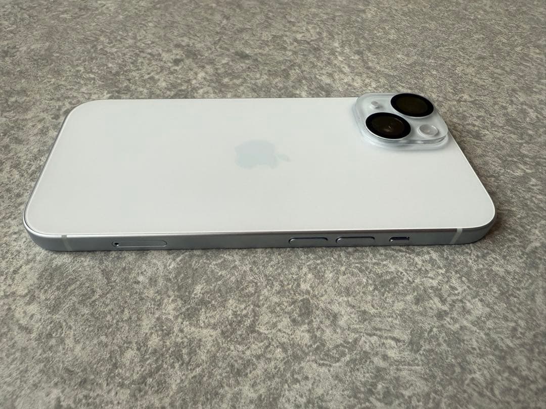 Apple iPhone 15 256GB SIMフリー 美品