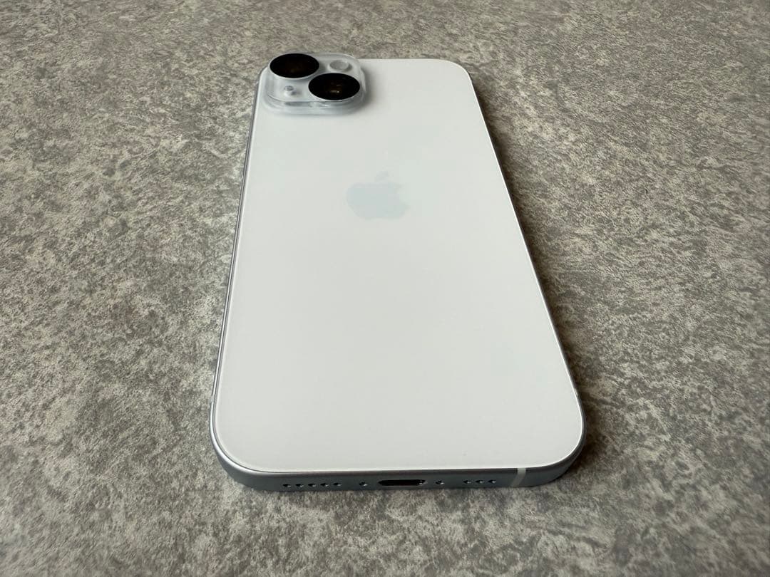 Apple iPhone 15 256GB SIMフリー 美品