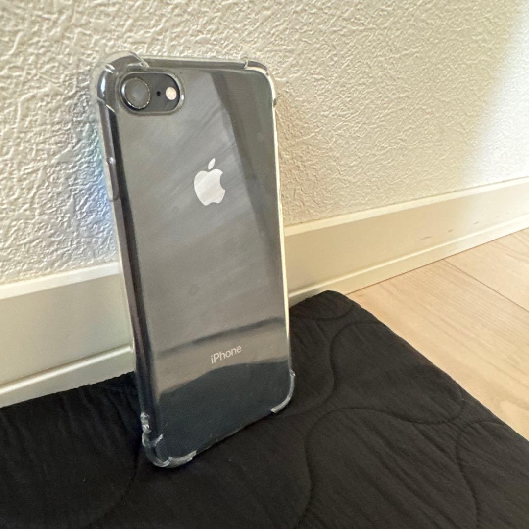 iPhone 8ブラック 64ギガ