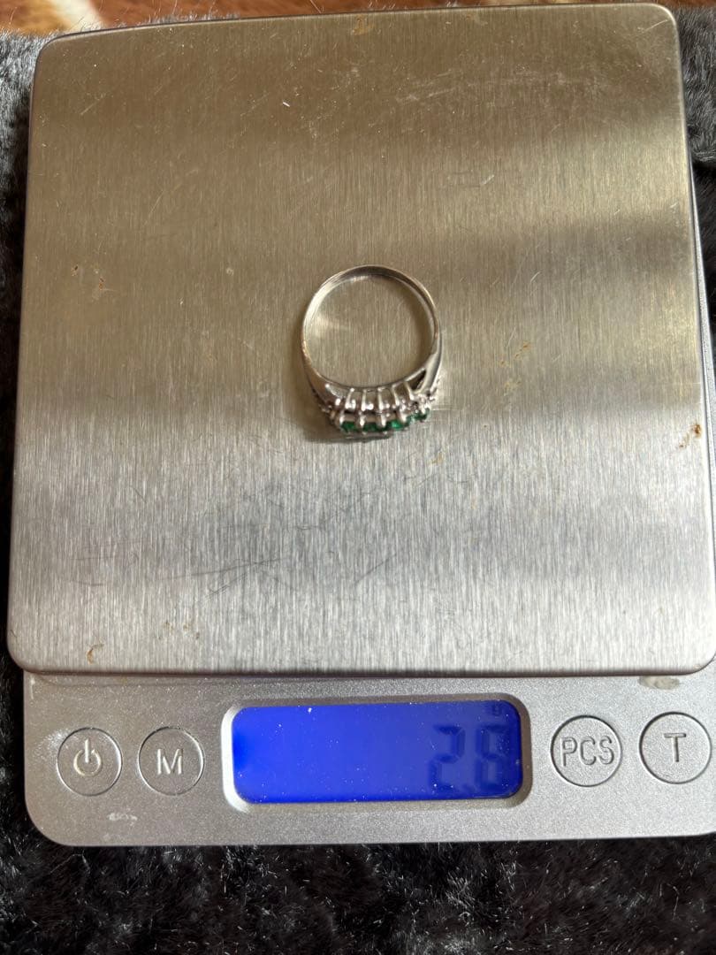 エメラルド ダイヤモンド リング15番
