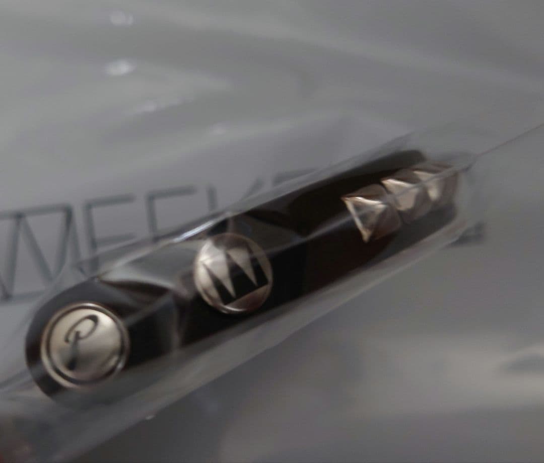 WEEKEND PEEL&LIFT ブレスレット バングル スタッズ