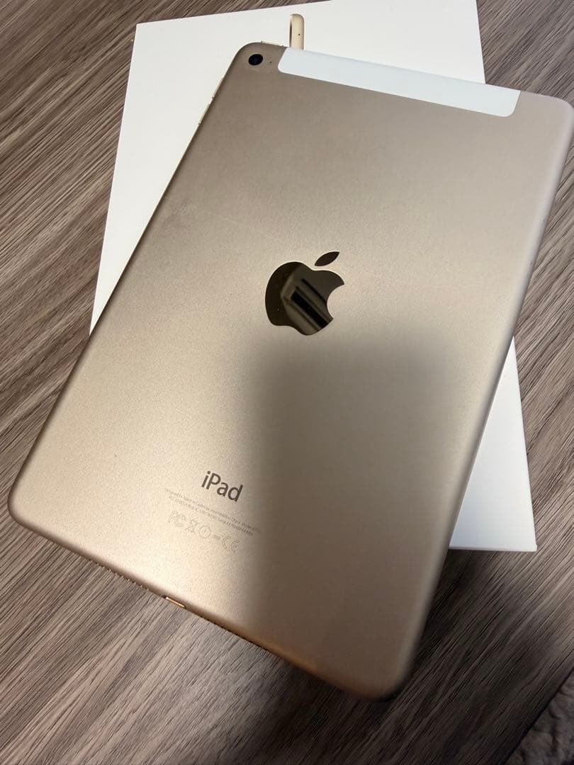 【美品】Apple iPad mini 4 Cellular 64GB