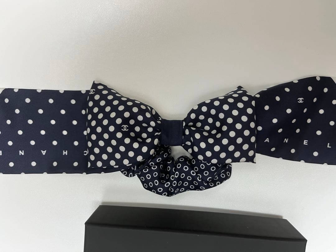 シャネル　シュシュ　ヘアアクセサリー