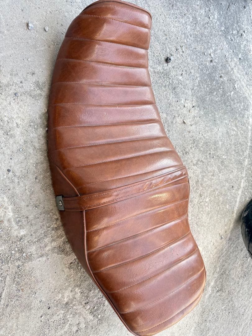 ゼファー400 タックロールシート 茶色