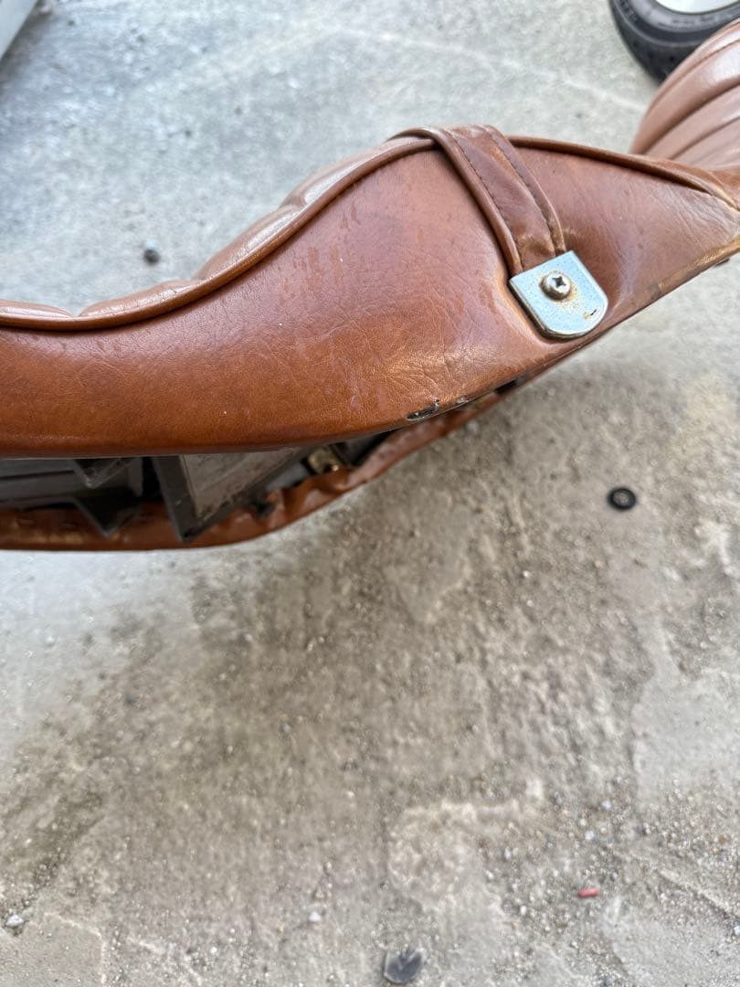 ゼファー400 タックロールシート 茶色