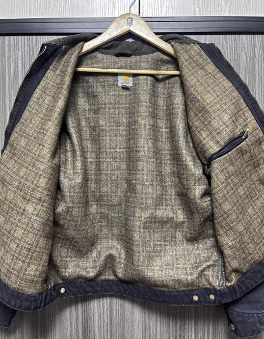 美品 CarharttデトロイトジャケットJ97 S01