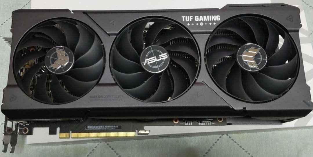 グラフィックボード・グラボ・ビデオカード ASUS GEFORCE RTX 4060 Ti 8GB OC Edition
