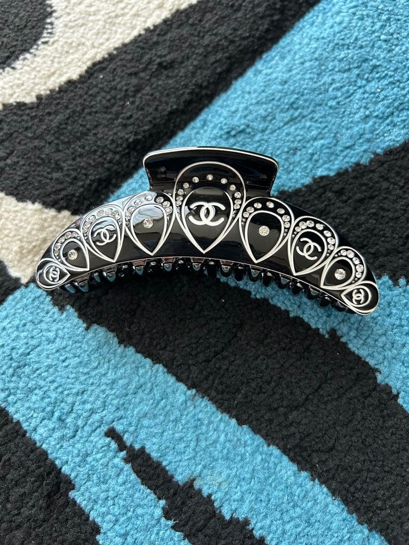 ノベルティ　シャネル髪留め　新品未使用　今月末迄