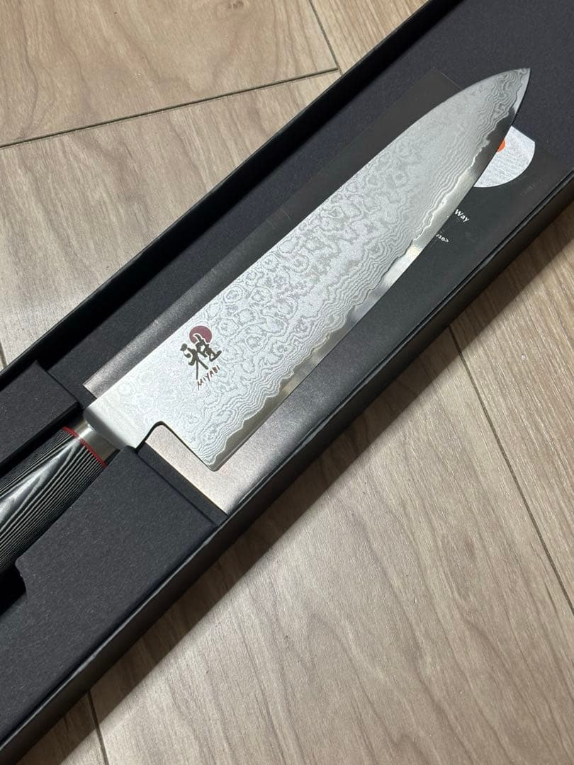 Nyomanさま用　【未使用】包丁　雅　牛刀 20cm ダマスカス模様