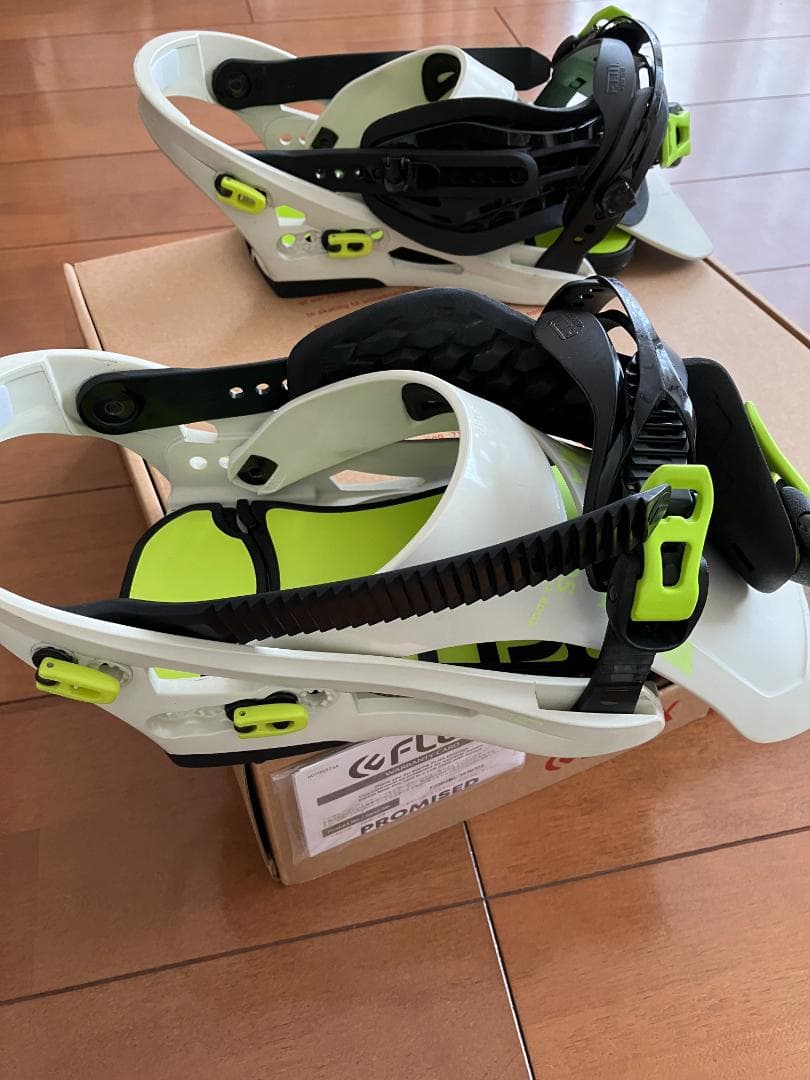 FLUX BINDING　DS 　22-23モデル