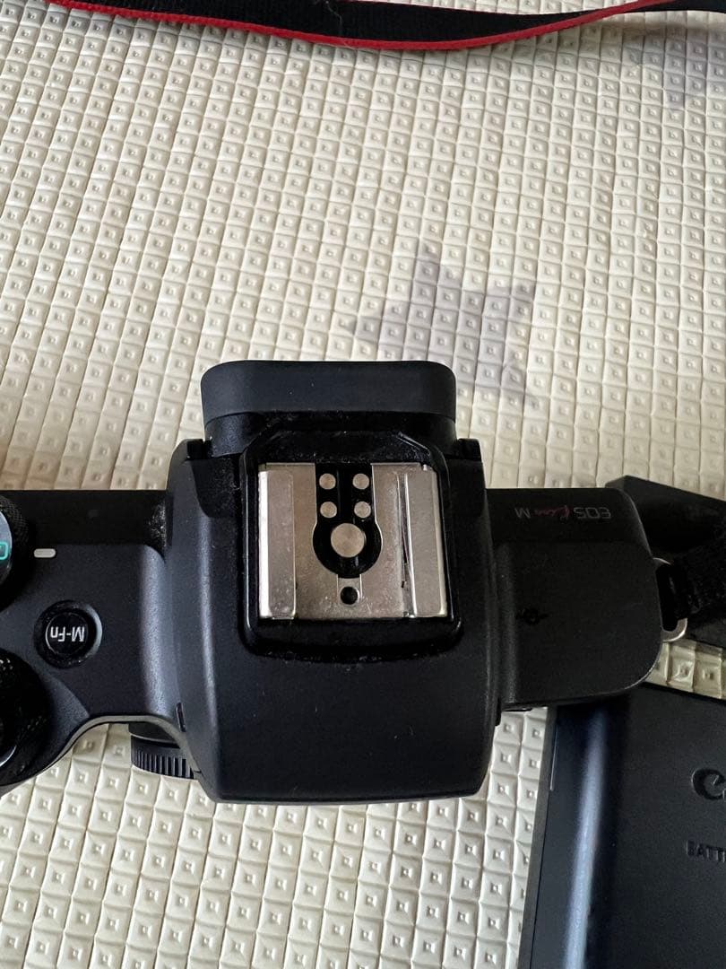 Canon EOS kiss m EF-M18-150 IS STMレンズキット