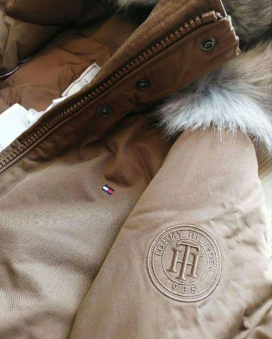 トミーヒルフィガー*新品！アウターコート*4,2万**