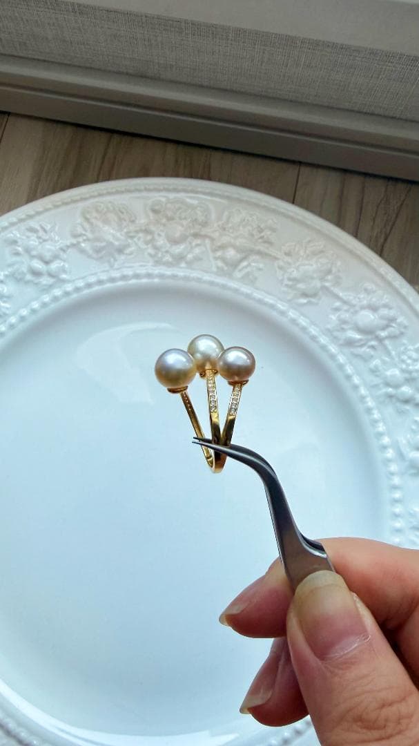 【絶妙バランス】南洋白蝶真珠 ゴールドパール 3連リング 18kGP 稀少サイズ