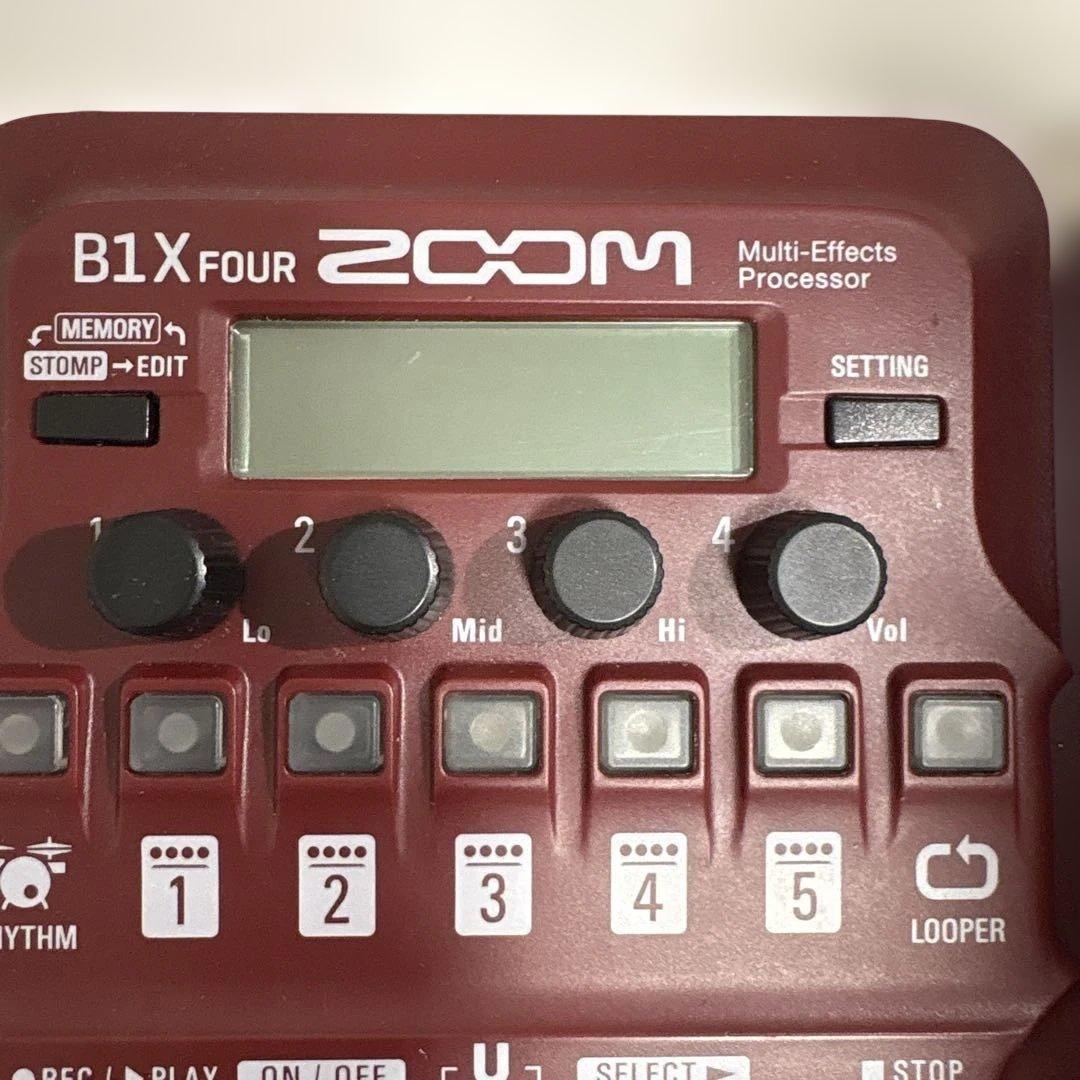 ZOOM B1X FOUR マルチエフェクター　ベース用