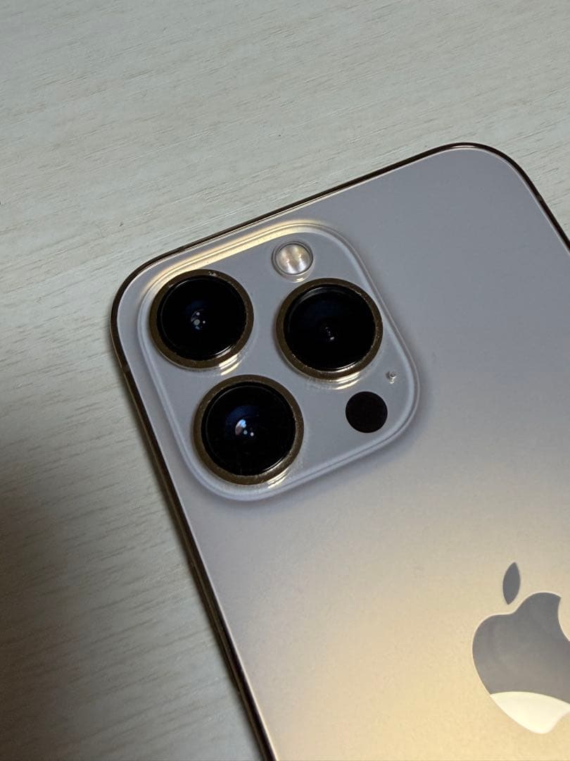 iPhone 13 Pro ゴールド　256GB