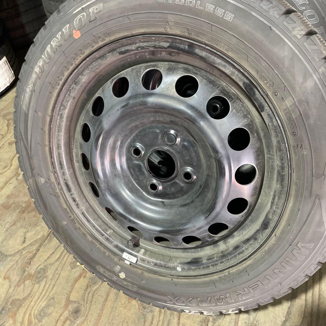 トヨタ純正アクア　ヴィッツ　フィールダー　185/60R15 バリ山スタッドレス