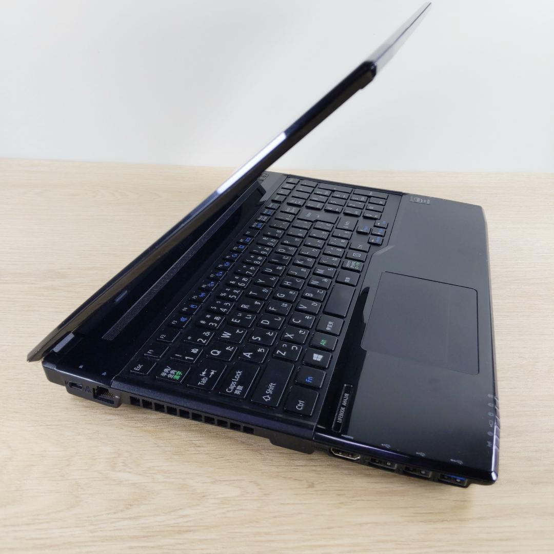 新品SSD256GB★Win11★メモリ8GB★富士通ノートパソコン★カメラ付き