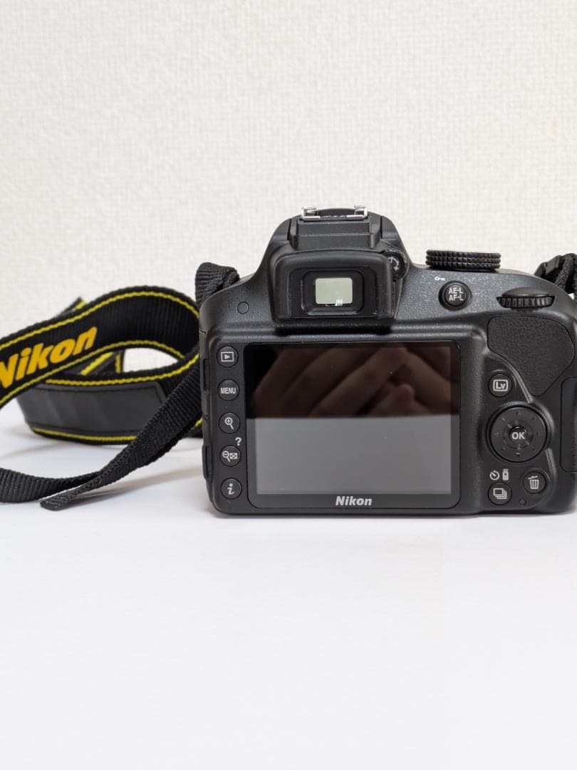 Nikon デジタル一眼レフカメラ　D3300