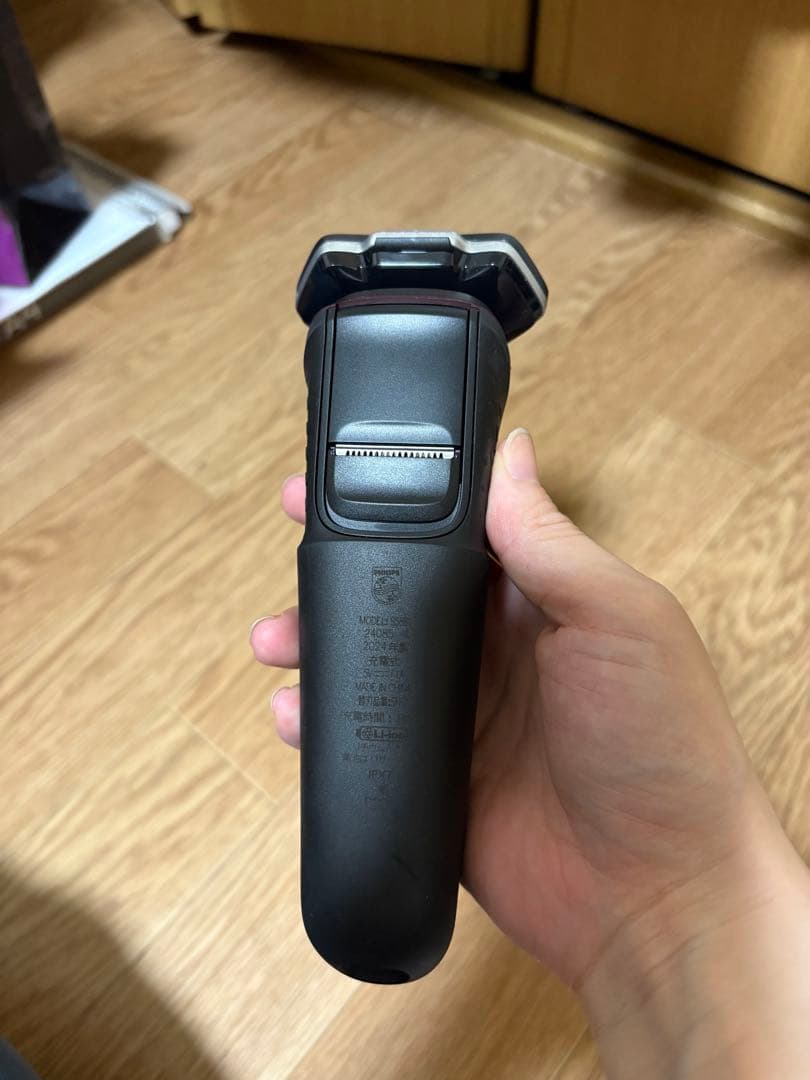 @値下げ中　PHILIPS 1000シリーズ メンズシェーバー