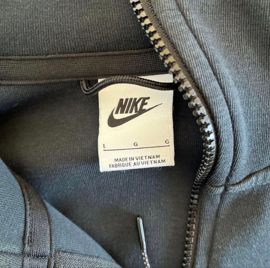 nike テックフリース 黒 Lサイズ 上のみ