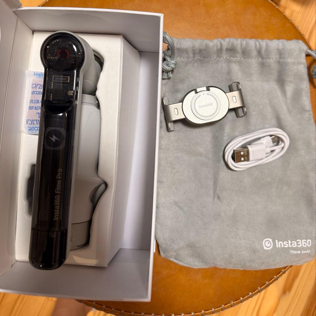 Insta360 Flow Pro スタビライザー　グレー