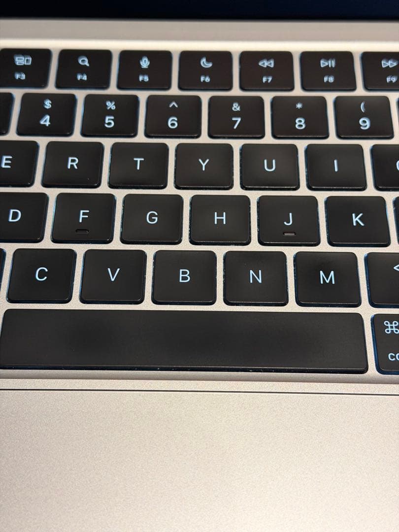 MacBook Air M2 13インチ 24GB 512GB US