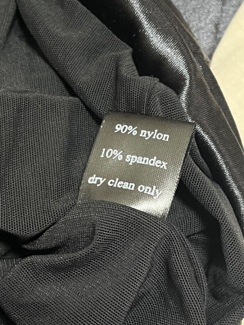 新品タグ付き KTZ ビジューボディスーツ