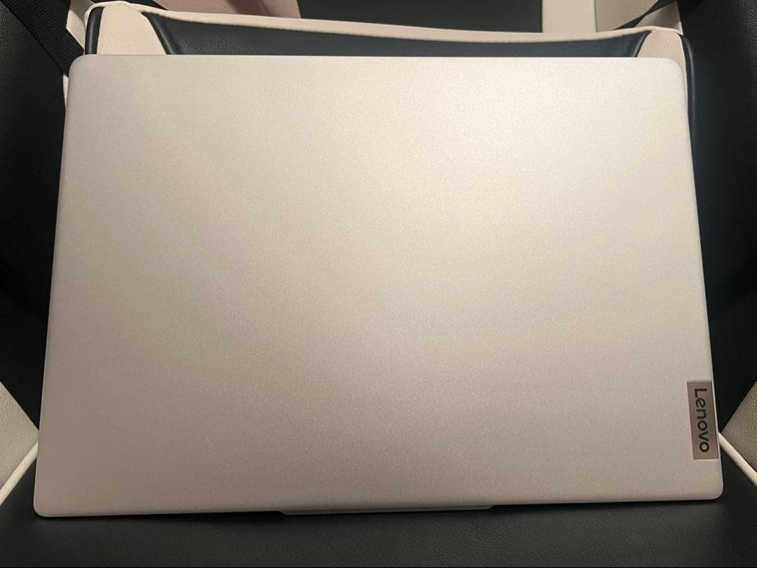 タイムSALE！Lenovo IIdeaPad Slim 5i Gen 8