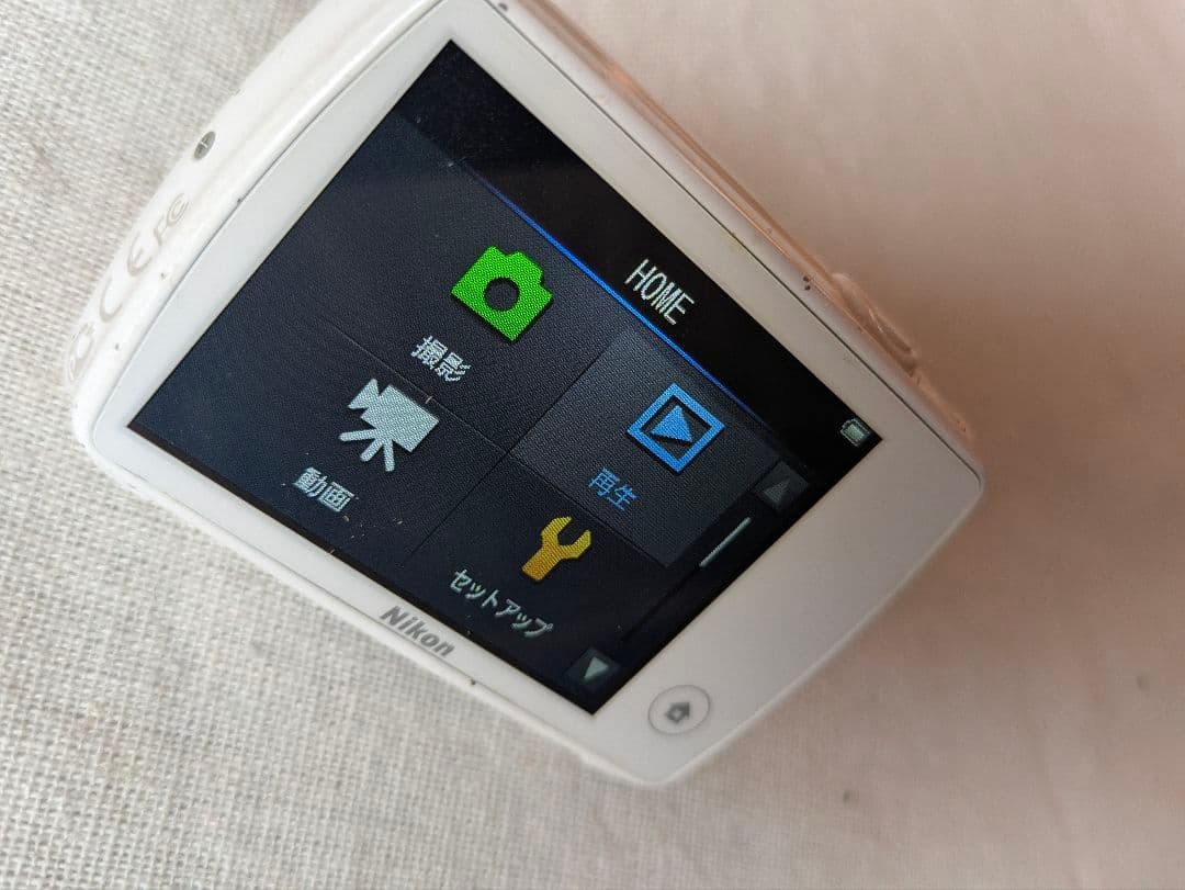 Nikon ／コンパクトデジタルカメラ COOLPIX S01