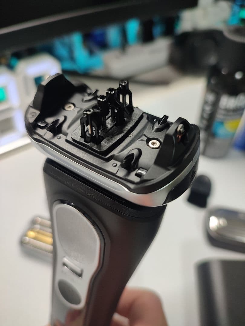 BRAUN S9 PRO+ メンズ電気シェーバー