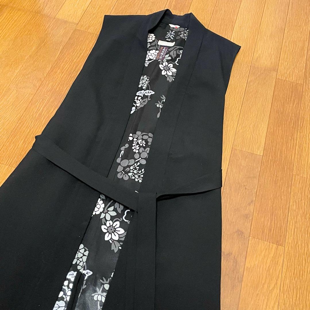 SOU•SOU 梳毛 羽織り 袷／ 濡羽色 × 花丸文様 ロングジレ S