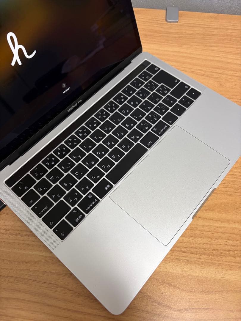 MacBook本体 MacBookPro 2019 13-inch 8GB