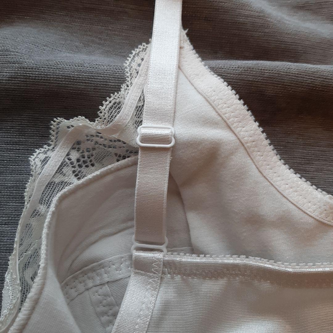 大人気　ト リンプ フルカップブラ F80 3色　収まる 楽　肌着 人気