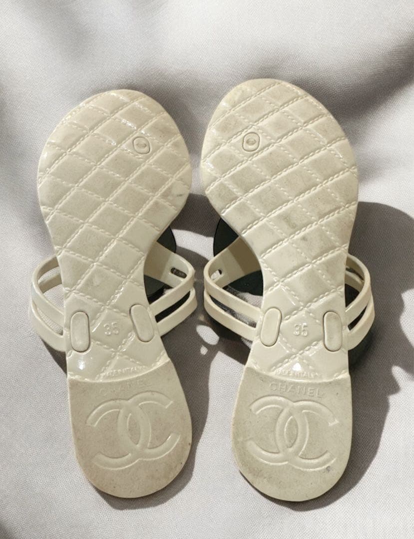 即日発送CHANELシャネル　カメリアココマーク　ビーチサンダル　トングサンダル