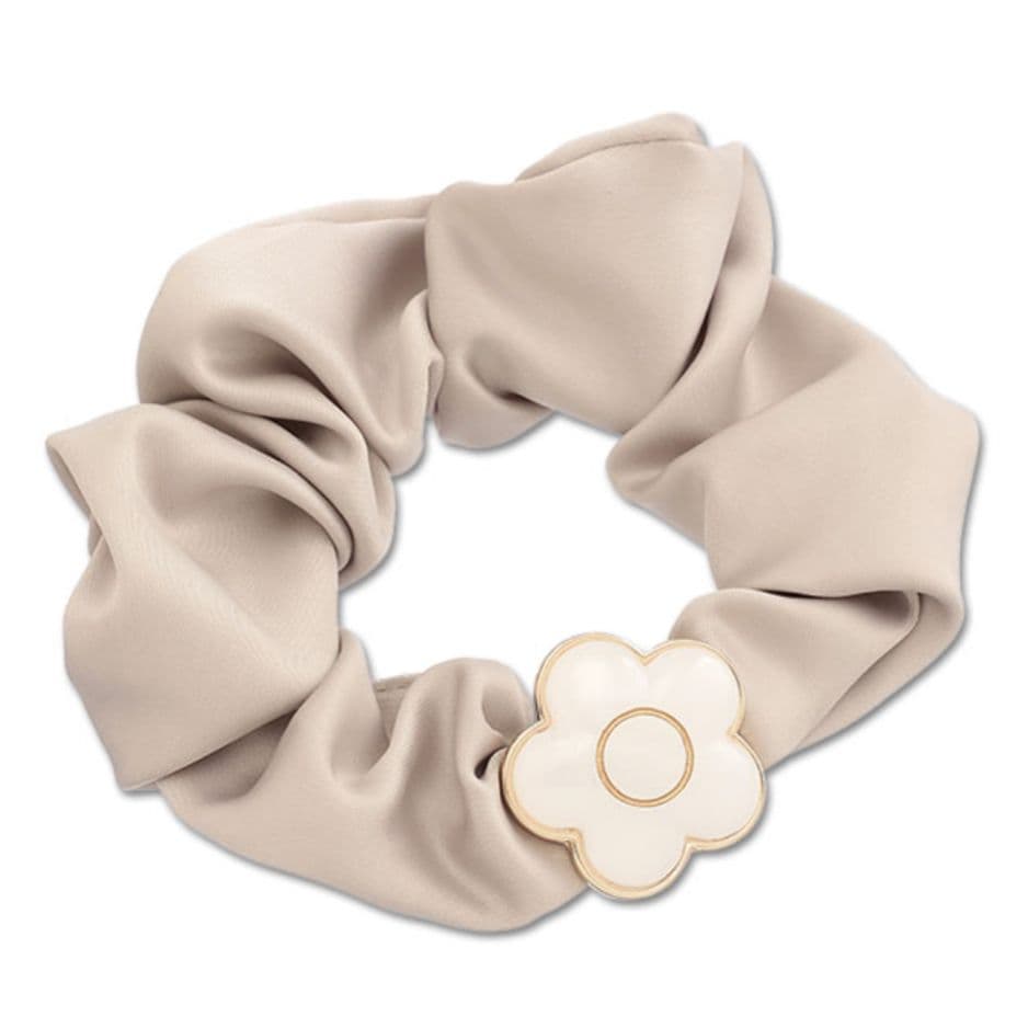 【期間限定値下】MARY QUANT フラワーモチーフシュシュ