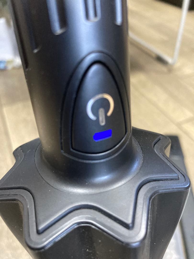 インビクタス ワン　スティッククリーナーフィルター6個付き　ブラック