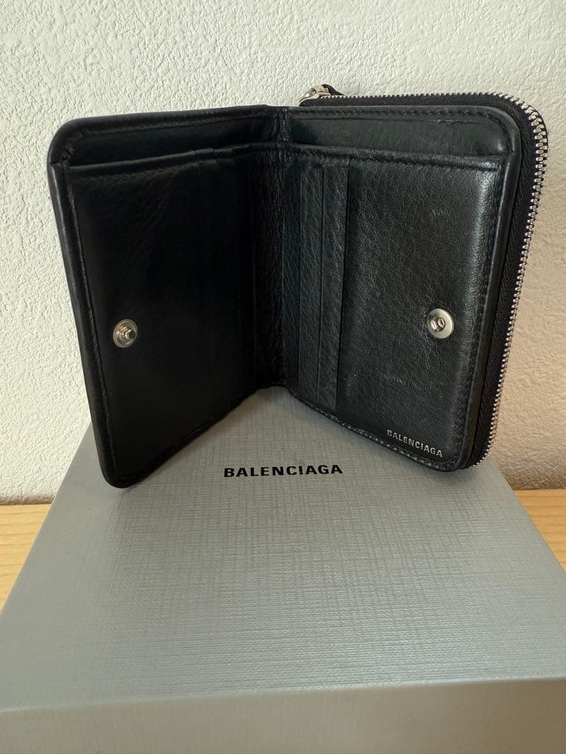 BALENCIAGA 二つ折りレザー財布　メンズ