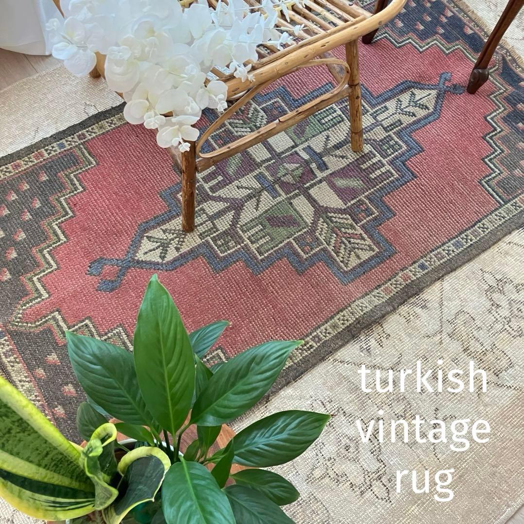 大きめ63×119上質くすみ大人ピンク　グレーメダリオン　トルコヴィンテージラグ