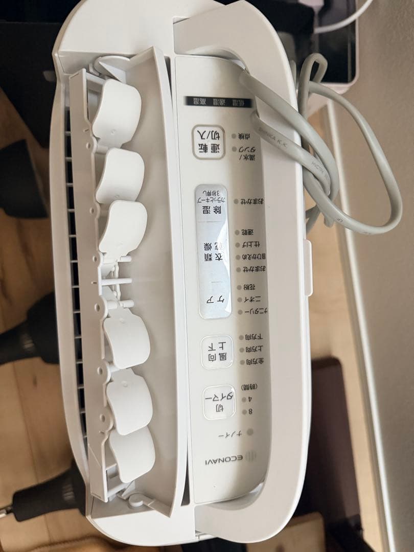 美品 パナソニック 衣類乾燥除湿機 ホワイト F-YZTX60-S