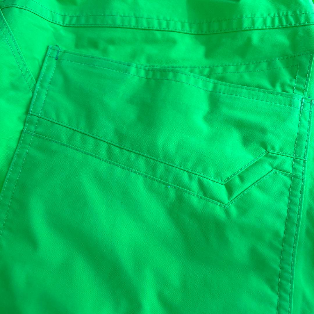 ボルコム　VOLCOM スノーボードパンツ　メンズMサイズ