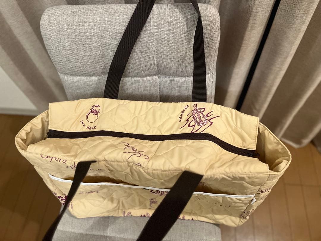 新品　完売色　ベージュ　フラホリック　フラダンス　フラガール　バッグ