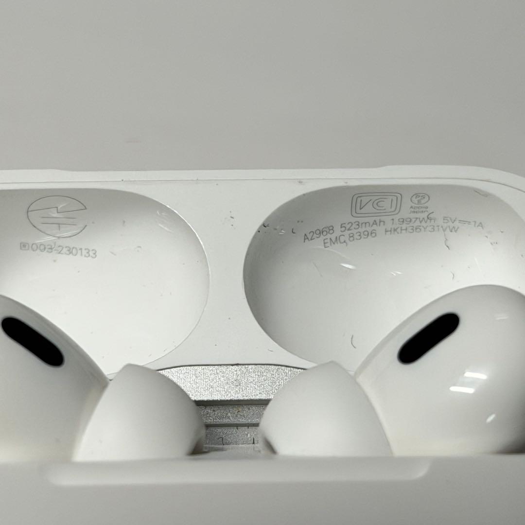 【8】 AirPodsPro2 第2世代 本体 箱あり 保証あり A3047
